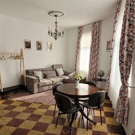 Dokstudio50