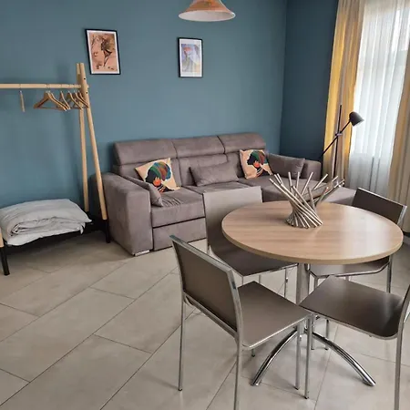 Апартаменты Dokstudio50 *