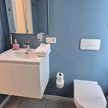 Apartment Dokstudio50 *